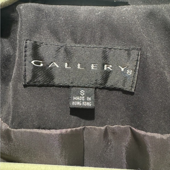 GALLERY Contrast Trim Rain Coat - Picture 3 of 8